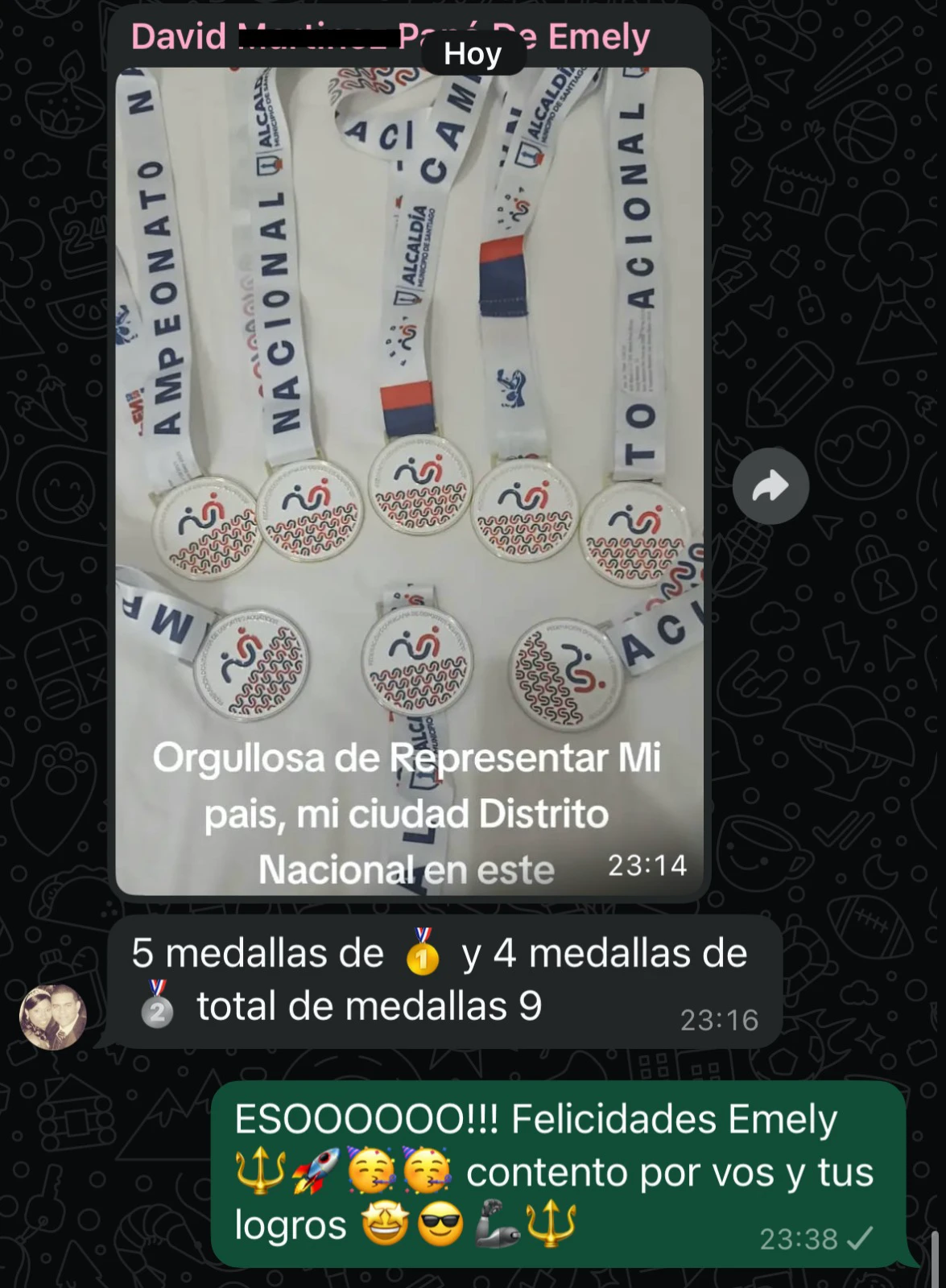 Mensaje con la foto de 9 medallas de Emely en el Campeonato Nacional: 5 de oro y 4 de plata